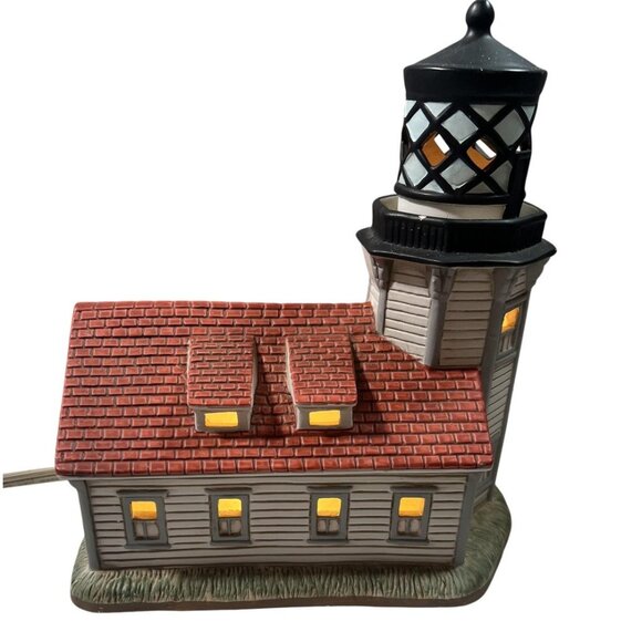 Vintage 1994 Lefton Lighthouse Point Cabrillo 1909 Lighted Porcelain Figurine - Picture 1 of 5